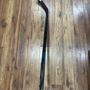 2 New Senior Bauer Twitch Hockey Sticks LH/P92/70