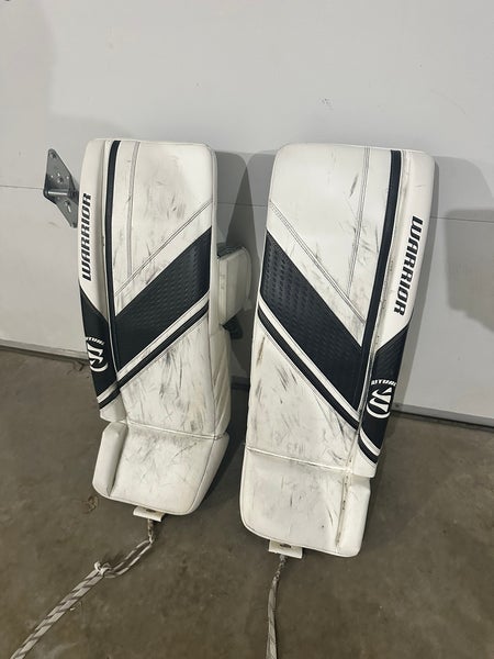 31" Warrior Ritual G6 E+ Goalie Leg Pads (Used)