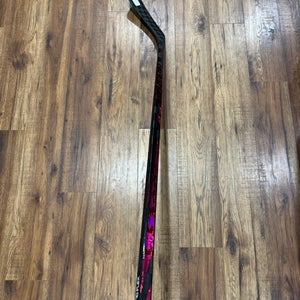 2 New Senior Bauer Twitch Hockey Sticks LH/P92/70