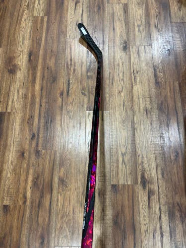 2 Senior Bauer Twitch Left Hand Hockey Sticks P92 (New)