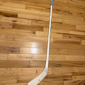 Junior Bauer Proto-R Right Handed Hockey Stick P28 (Used)