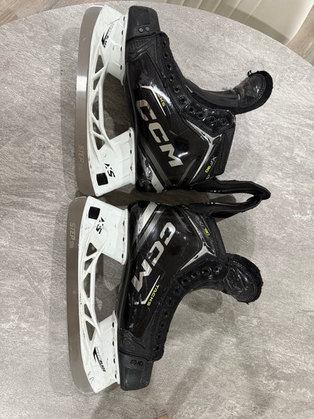 2024 CCM Tacks XF Pro Hockey Skates Wide Width 8.5 (Used)