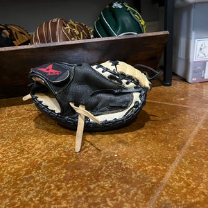 All Star Cm1010bt Catcher's Baseball Glove (Used)