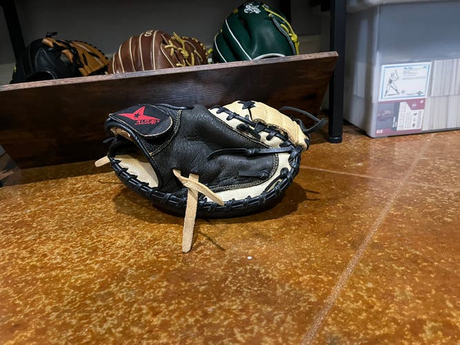 All Star Cm1010bt Catcher's Baseball Glove (Used)