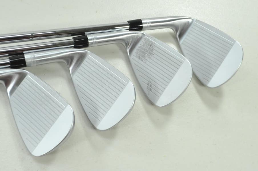 PXG 0317 T Filled Cavity 4-W,GW Iron Set Extra Stiff Right