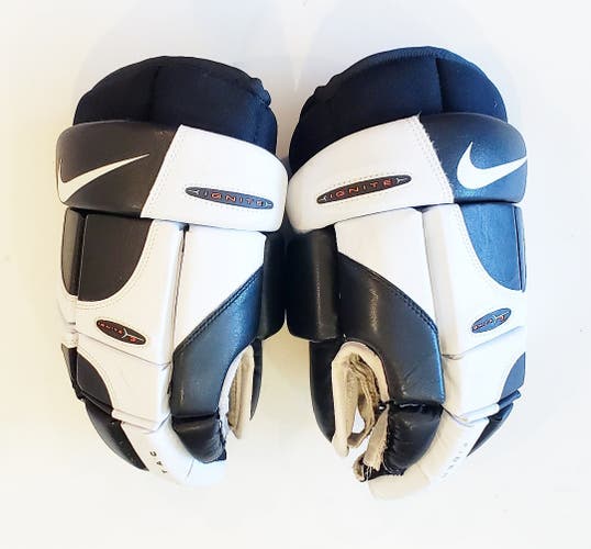 Nike Ignite 3 Gloves 12" (Used)