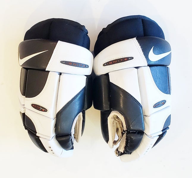 Nike Ignite 3 Gloves 12" (Used)