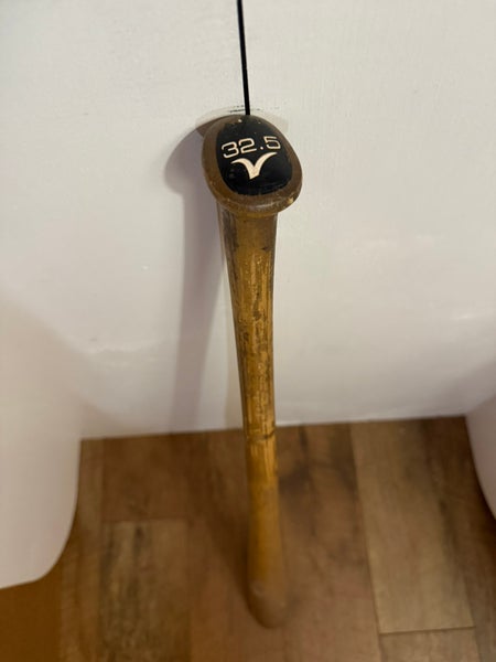 Victus Axe Pro Reserve X50 Bat (-3) 29.5 oz 32.5" (Used)