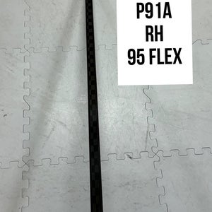 Senior(1x)Right P91A 95 Flex (DRURY) 
ProBlackStock™ Unbranded Blackouts Pro Stock Hockey Sticks