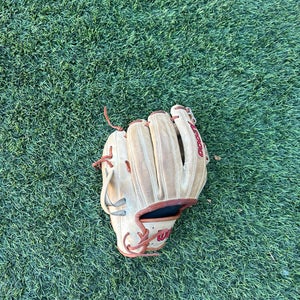 Wilson A2000 1787 RH Infield Baseball Glove 11.75" (Used)