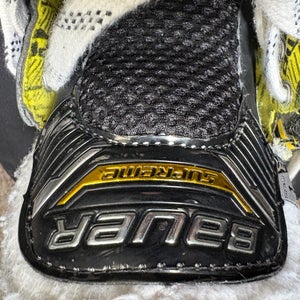 Bauer Supreme M4 Hockey Skates Extra Wide Width Size 1 (Used)