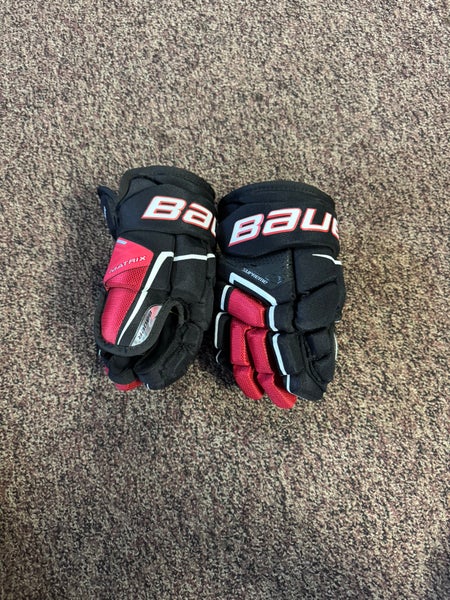Bauer Supreme Matrix Gloves 11" (New)