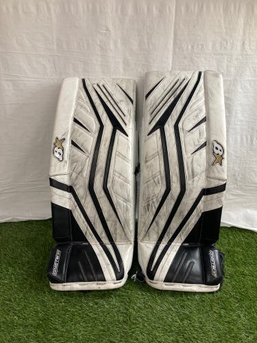 White 29" Intermediate Brian's G-Netik X5 Goalie Leg Pads (Used)