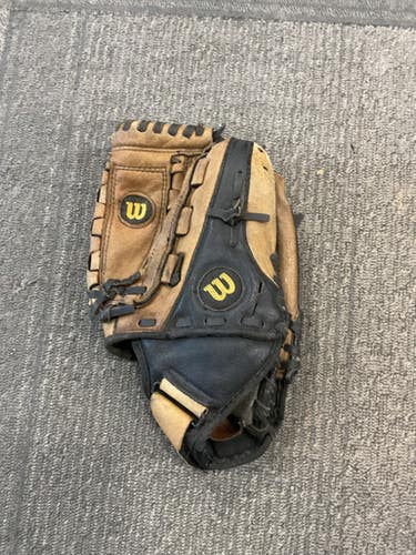 Used Wilson DEFENDER A450 BB/SB Glove RH Throw Brown 11" 11614-S000219703