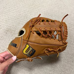 2025 Wilson A2000 RH Softball Glove 11.5" (New)