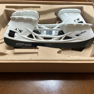 CCM Black Step Steel 271 mm (New)