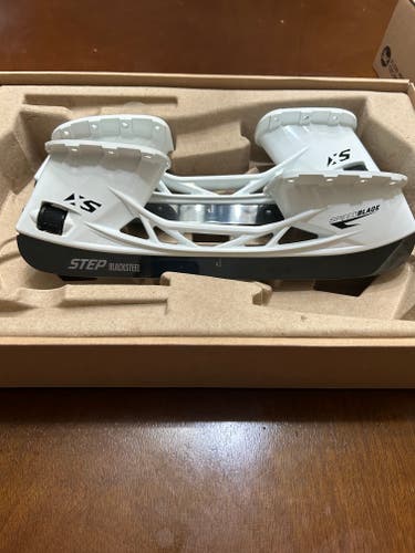 CCM Black Step Steel 271 mm (New)