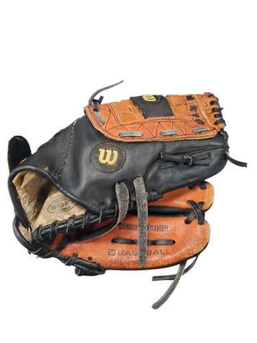 Used Wilson A0350 ML105 BB/SB Glove RH Throw Black And Copper 10 1/2" 11863-S000023496