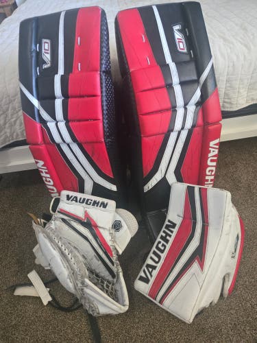 31" 2023 Vaughn Velocity V10 Regular Goalie Full Set (Used)