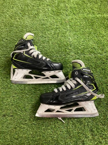 Intermediate Bauer gsx Hockey Skates Regular Width Size 5 (Used)