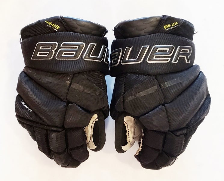 Bauer Vapor Hyperlite S22 Junior Hockey Gloves Black 11"