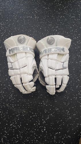 Used Maverik M4 Lacrosse Gloves Mens White 13" 11849-S000030878