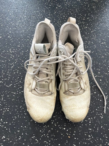 Used New Balance LAX Cleats Mens White Senior 7 11849-S000030903