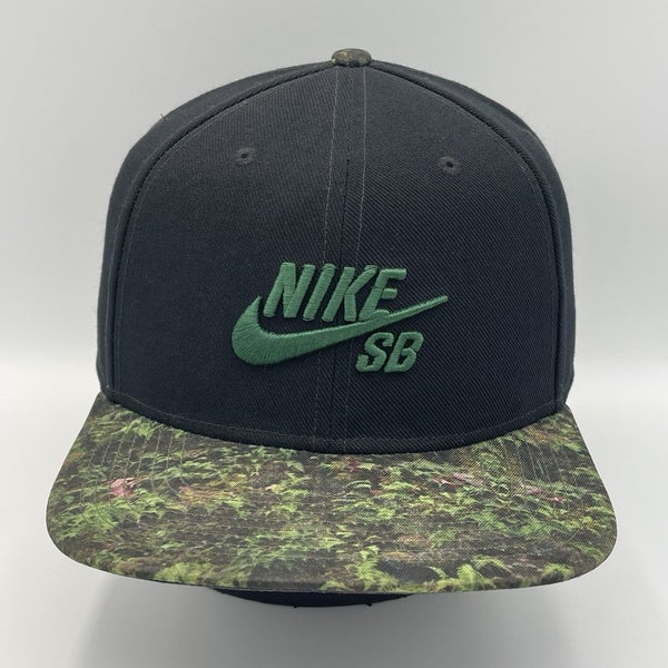 Nike SB Baseball Hat Cap SnapBack Black Woodland Camo Bill Skater Embroidered
