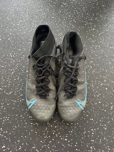 Used Nike Soccer Cleats Black Senior 8 11849-S000030908