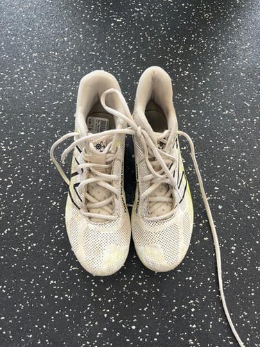 Used New Balance LAX Cleats Boys White Junior 04 11849-S000030907