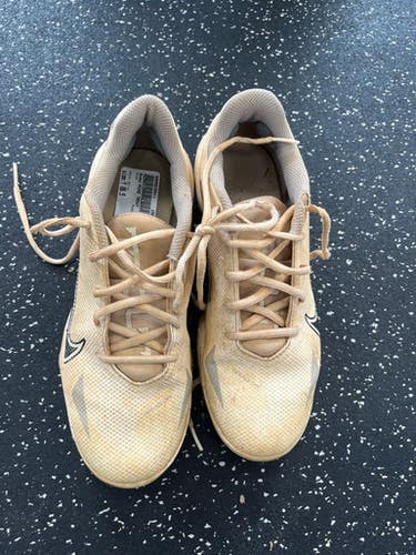 Used Nike MIKE TROUT BB/SB Cleats White Youth 06.5 11849-S000030911