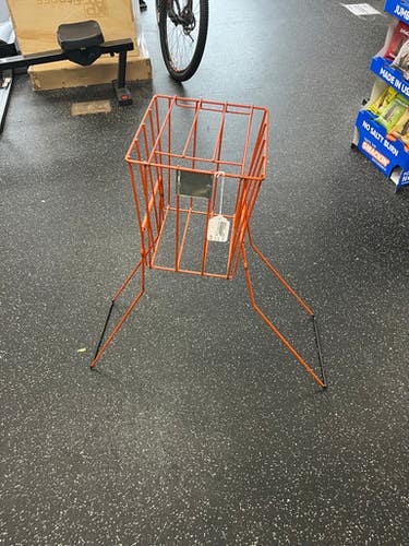 Used TENNIS HOPPER Field Equipment 11849-S000030936