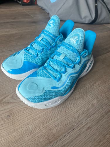 Curry 11, size M 10.5 (W 11.5) Under Armour Shoes