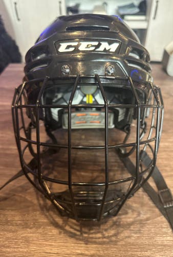 Large CCM Tacks 910 Helmet Pro Stock (Used)