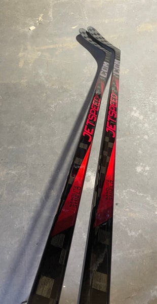 CCM JETSPEED FT7 PRO 2 PACK Pro Stock Hockey Stick Grip P28 90 Flex Left 75721