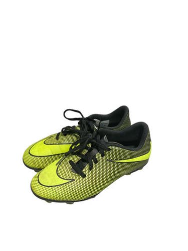 Used Nike Soccer Cleats Yellow Junior 02 11834-S000039219