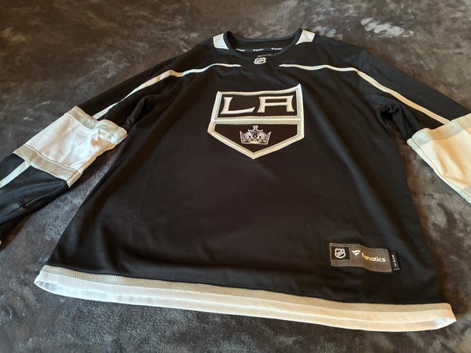 Los Angeles Kings Fanatics Home Breakaway Hockey Jersey Mens Size Medium NWT