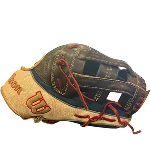 Outfield RH Wilson A2000 Baseball Glove 12.5" (Used)