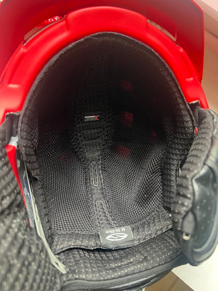 Unisex Medium Smith Helmet Red, used-mint like new.