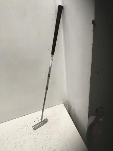Used 19TH HOLE Mens Putter RH 11443-S000197166