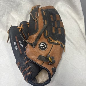 LHT Adult Size 13 Inch Nike Diamond Ready Leather Baseball Glove. KDR 1300