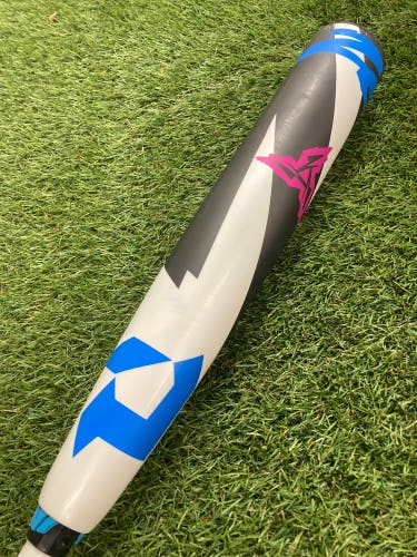 DeMarini Zen (2 3/4") USSSA Bat 2025 (-8)
