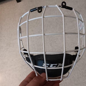 Medium CCM FM580 Full Cage (New)
