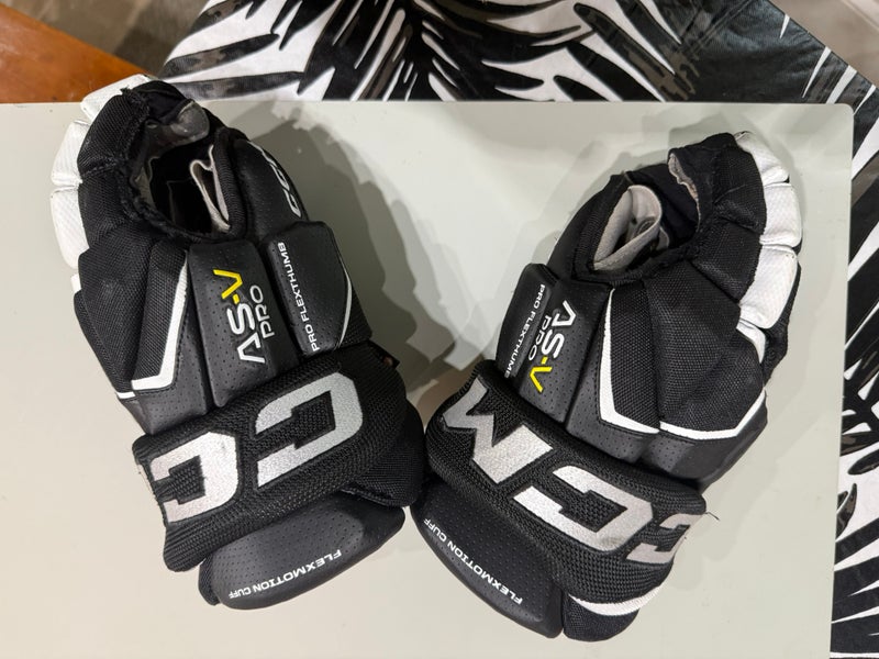 CCM Tacks AS-V PRO gloves 11”