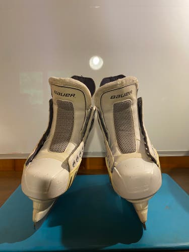 Bauer Supreme One.6 Hockey Skates Size 4 (Used)