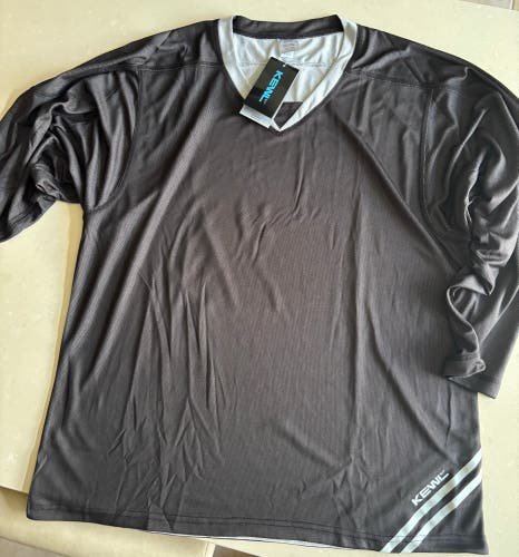 Black hockey practice Jersey (New)