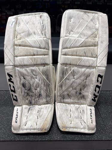 Used CCM EFLEX 5.9 Size 32+1 Goalie Leg Pads