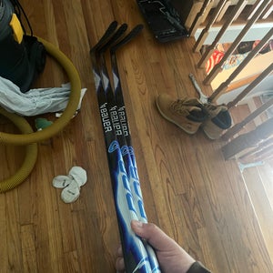 Senior Bauer Vapor FlyLite Right Handed Hockey Stick P28 (New)