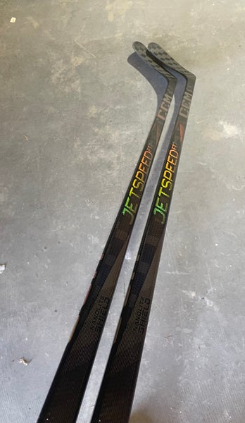 CCM JETSPEED FT7 PRO 2 PACK Pro Stock Hockey Stick Grip P90T 70 Flex Left 85784