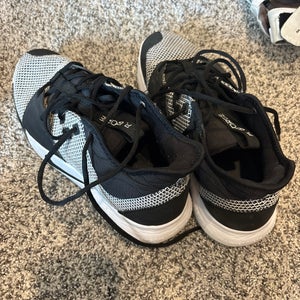 Men's Size M 11.0 (W 12.0) Nike paul george Shoes (Used)